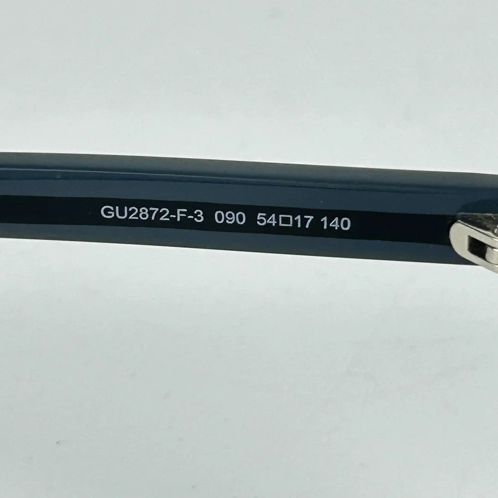 Guess gu2872 090